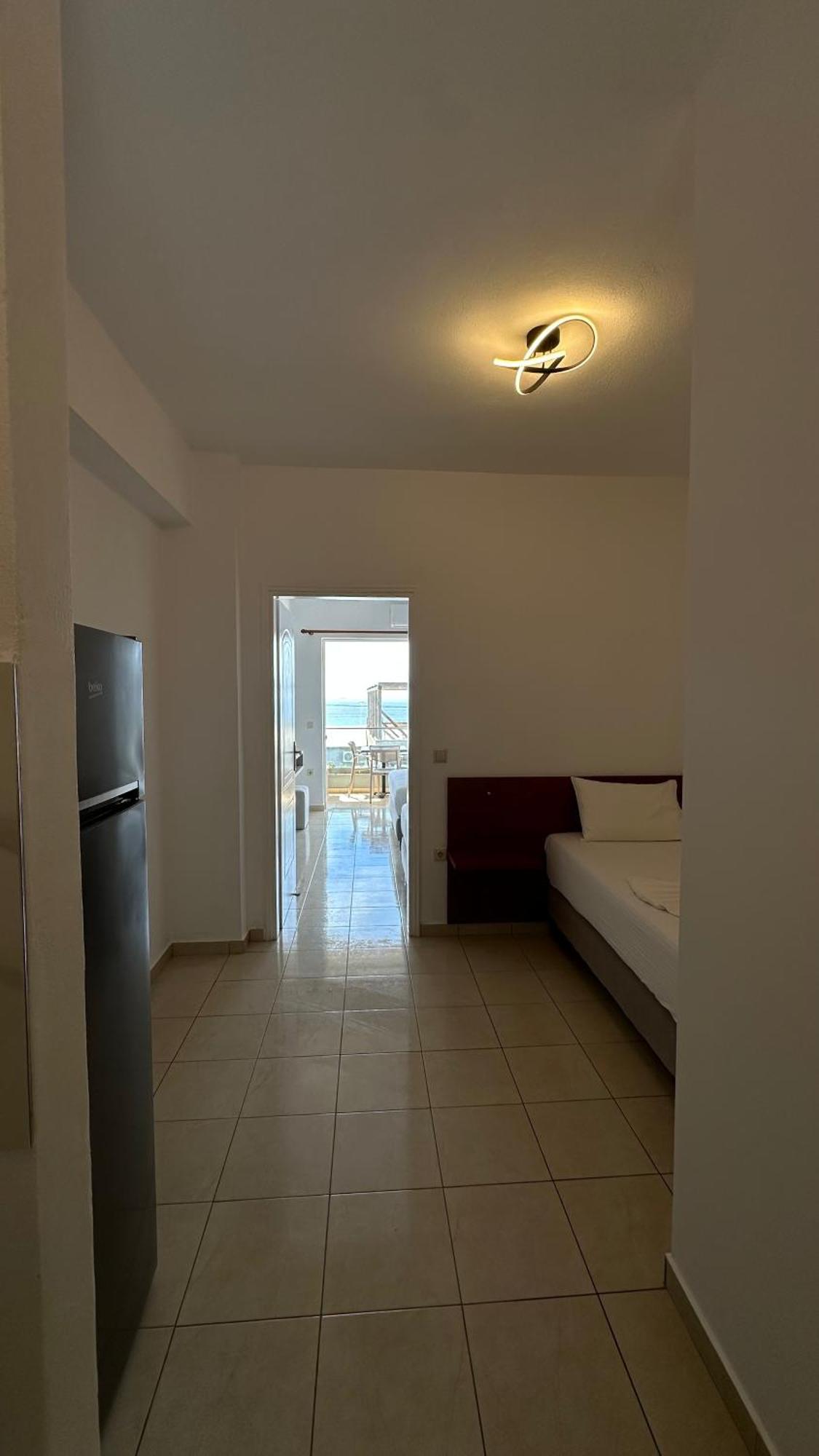 Hotel Enelia Himare