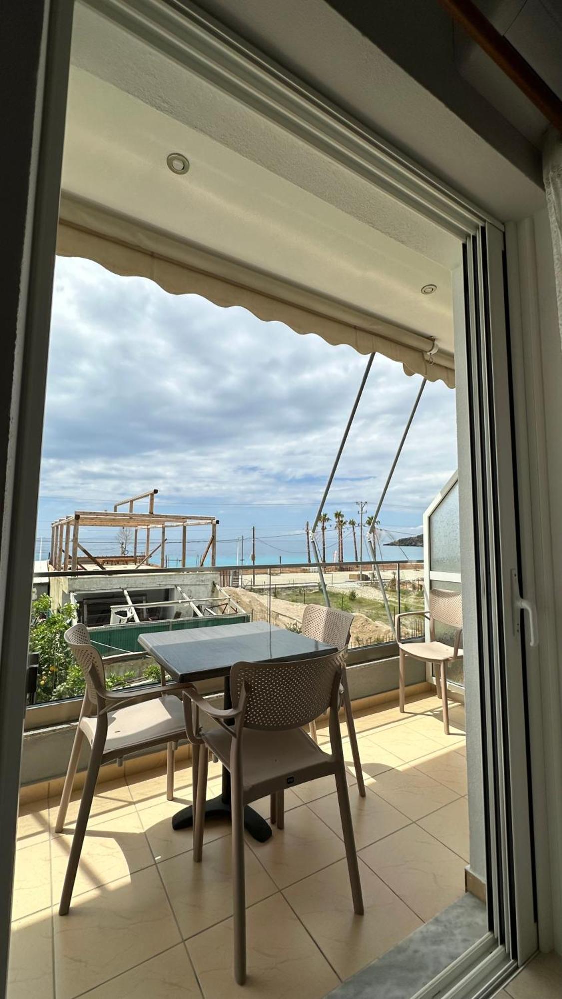 Hotel Enelia